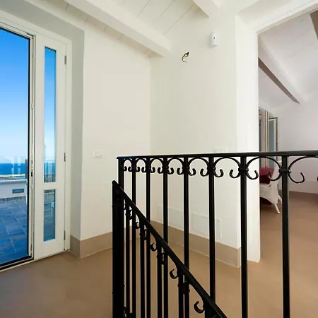 Tannur 3* Кастелламмаре-дель-Голфо