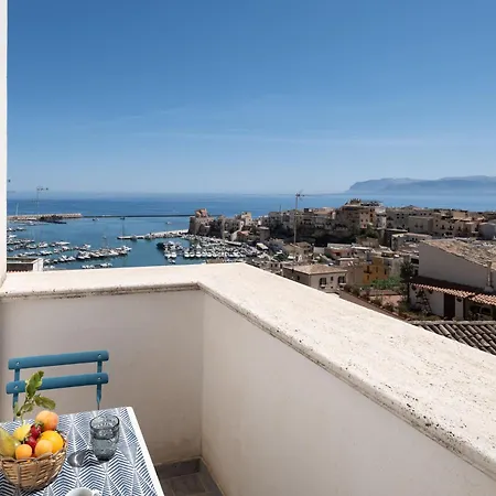 Bed & Breakfast Tannur 2*