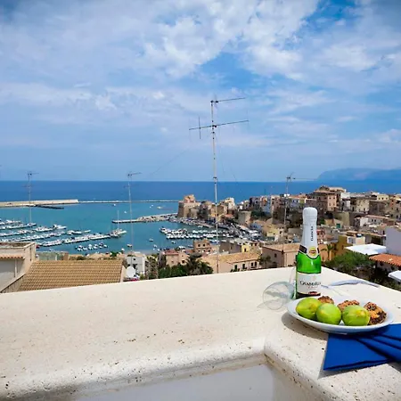 Tannur Bed & Breakfast 2*