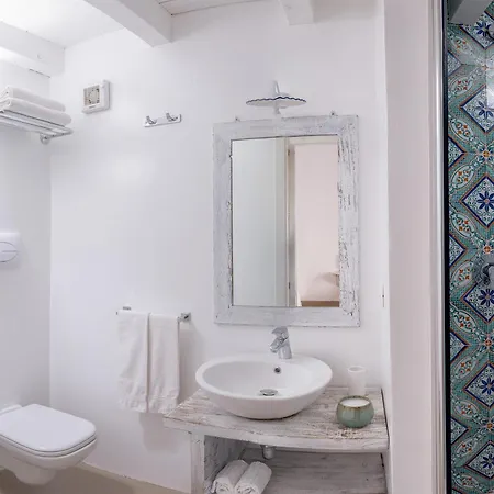 Bed & Breakfast Tannur 2*
